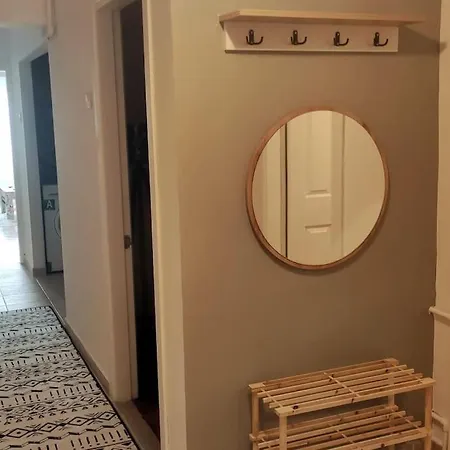 Apartman 2+1 With Sea View In Location In Besiktas *