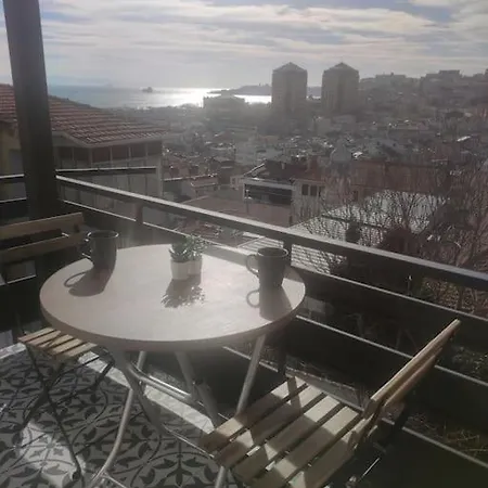 Apartman 2+1 With Sea View In Location In Besiktas *