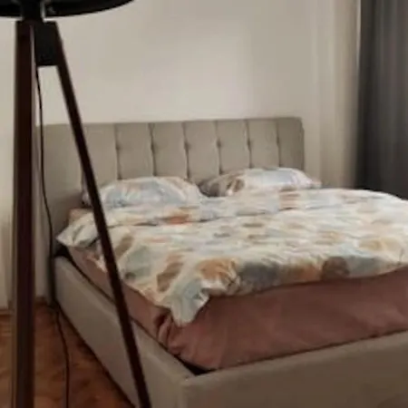 2+1 With Sea View In Location In Besiktas Apartman