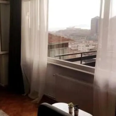 2+1 With Sea View In Location In Besiktas Διαμέρισμα *